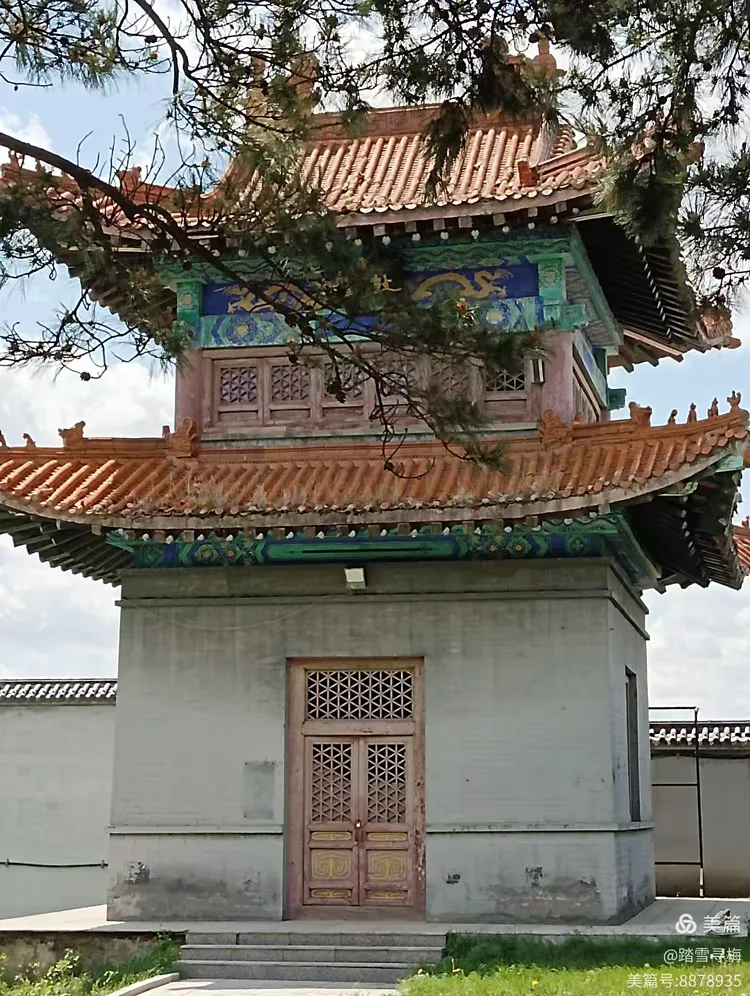 财湖财财湖风景区位于法库镇南15公里处明沈公路西侧,原名尚屯水库,塞